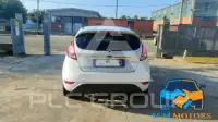 2014 Ford FIESTA