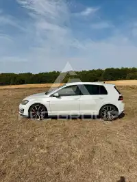 2014 Volkswagen GOLF