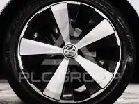 2014 Volkswagen BEETLE