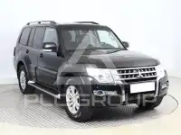 2015 Mitsubishi PAJARO