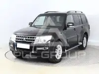 2015 Mitsubishi PAJARO