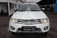 2015 Mitsubishi L200