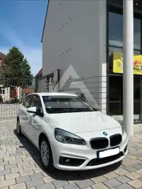 2015 BMW 218
