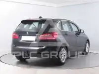 2015 BMW 218