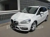 2015 BMW 218