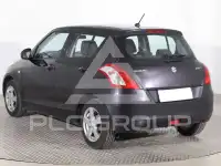 2015 Suzuki SWIFT
