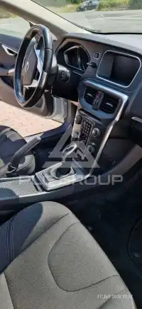 2015 Volvo V40