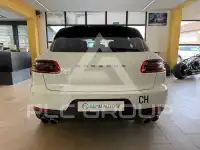 2015 Porsche MACAN