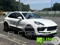 2015 Porsche MACAN