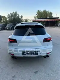 2015 Porsche MACAN
