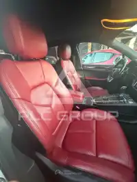 2015 Porsche MACAN