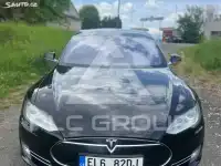2015 Tesla Model S