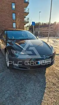 2015 Tesla Model S