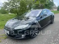 2015 Tesla Model S