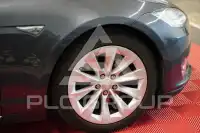 2015 Tesla Model S