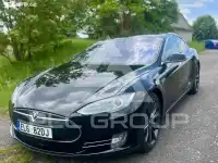 2015 Tesla Model S