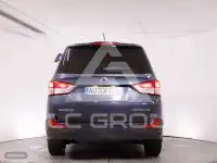 2015 Ssangyong Rodius