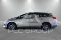 2015 Toyota AURIS