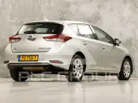 2015 Toyota AURIS