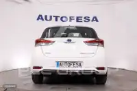 2015 Toyota AURIS