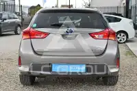 2015 Toyota AURIS