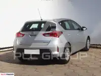 2015 Toyota AURIS