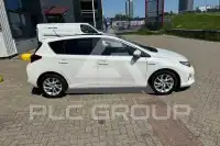 2015 Toyota AURIS
