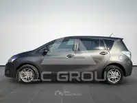2015 Toyota VERSO