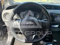 2015 Toyota YARIS
