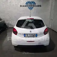 2015 Peugeot 208