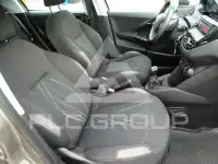 2015 Peugeot 208