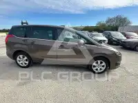 2015 Peugeot 5008