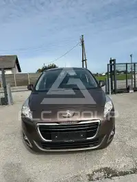 2015 Peugeot 5008