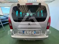 2015 Peugeot Partner