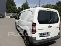 2015 Peugeot Partner