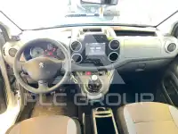 2015 Peugeot Partner