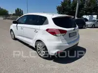 2015 KIA Carens