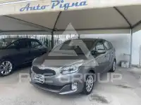 2015 KIA Carens