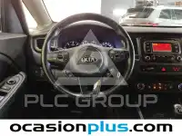 2015 KIA Carens