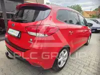 2015 KIA Carens