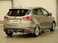2015 KIA Carens