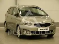2015 KIA Carens
