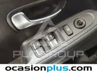 2015 KIA Carens