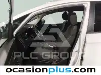 2015 KIA Carens