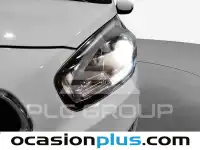 2015 KIA Carens