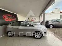 2015 Ford C-MAX