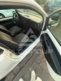2015 Volkswagen Up
