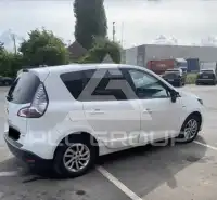 2015 Renault Scenic
