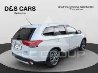 2016 Mitsubishi OUTLANDER