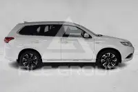 2016 Mitsubishi OUTLANDER
